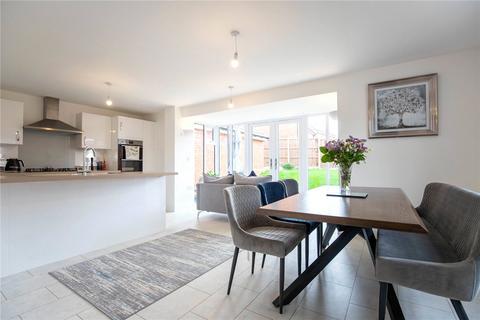 4 bedroom detached house for sale, Barker Crescent, Hampshire RG27