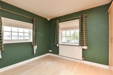 1 bedroom end of terrace house for sale, Station Cottages, Hassocks BN6