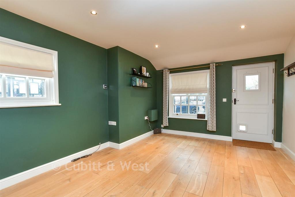 Lounge/ Dining Room/ Kitchen.