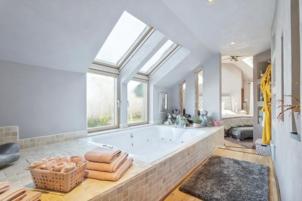 Spa Bath