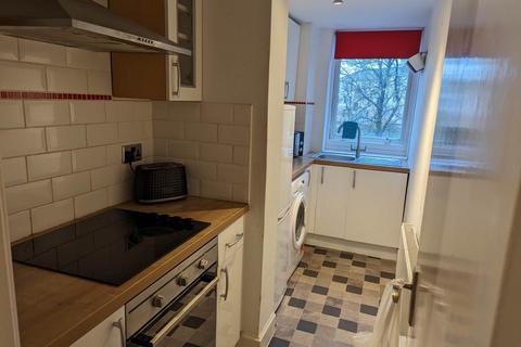 undefined, 52 1/L Provost Road, ,
