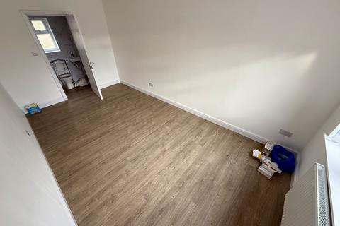 undefined, Varley Way, Mitcham CR4