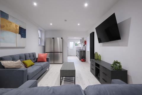 undefined, at Liverpool, 21, Victoria Terrace SA1