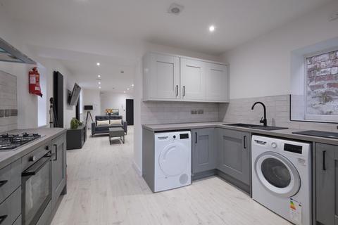 undefined, at Liverpool, 21, Victoria Terrace SA1
