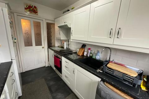 undefined, Elm Park RM12