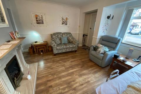undefined, Elm Park RM12