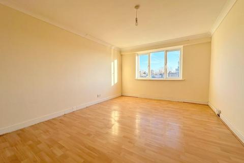 undefined, Sundon Park Parade, Sundon Park Road, Luton, LU3 3BH