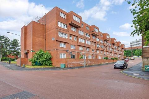 undefined, 2 St Peters Path, Woodside, G4 9YH