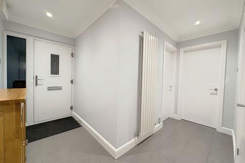 4 bedroom semi-detached house for sale, Painswick Avenue, Bristol BS34