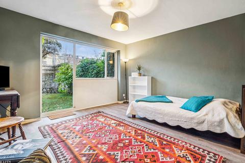 undefined, St. Andrews Square, London, UK, W11