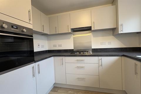 3 bedroom property to rent, Moxon Road, Coventry