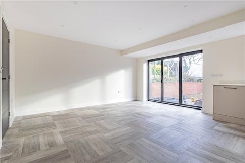 4 bedroom semi-detached house for sale, Arnside Drive, Rochdale OL11