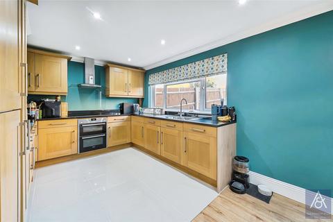undefined, Western Avenue, Buckinghamshire MK18