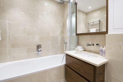 1 bedroom flat to rent, Kensington Gardens Square, London W2