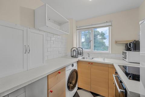 undefined, Mornington Road, London, SE8