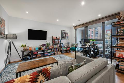 undefined, Chamberlain Court, Silwood Street, London, SE16