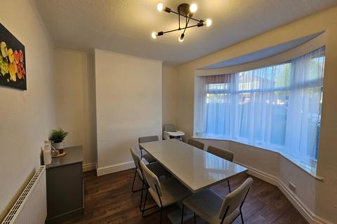 undefined, Edilom Road, Manchester