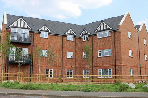 2 bedroom flat for sale, Plot 25 at Brickmaker's Corner, Binfield, Bracknell RG42