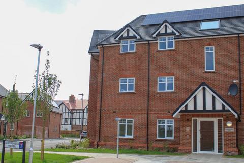 2 bedroom flat for sale, Plot 26 at Brickmaker's Corner, Binfield, Bracknell RG42