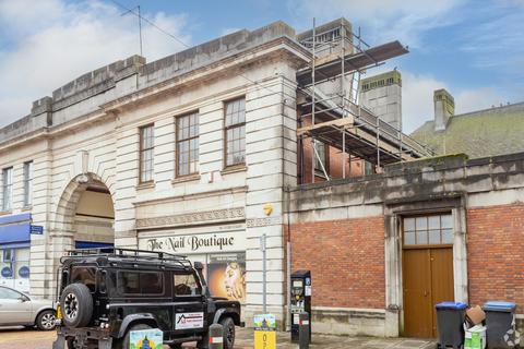 Retail property (high street) to rent, 2-3 Abbey Arcade Burton On Trent DE14 1HQ