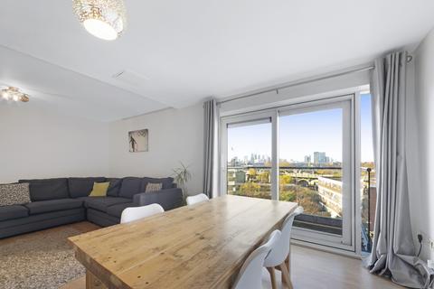 2 bedroom flat to rent, Tequila Wharf, E14