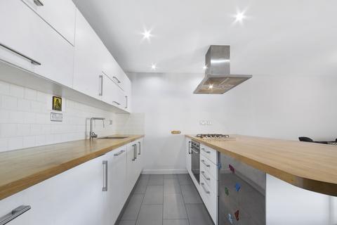 2 bedroom flat to rent, Tequila Wharf, E14