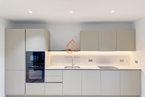 2 bedroom flat to rent, 8 Pilot Walk, London, SE10