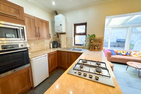 undefined, Sladedale Road, Plumstead, London, SE18 1PX
