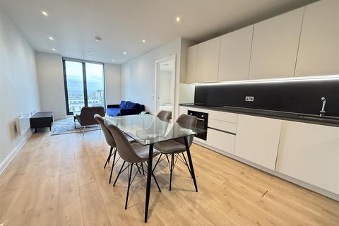 2 bedroom apartment for sale, Meadowside, Aspin Lane, Manchester, M4 4GU