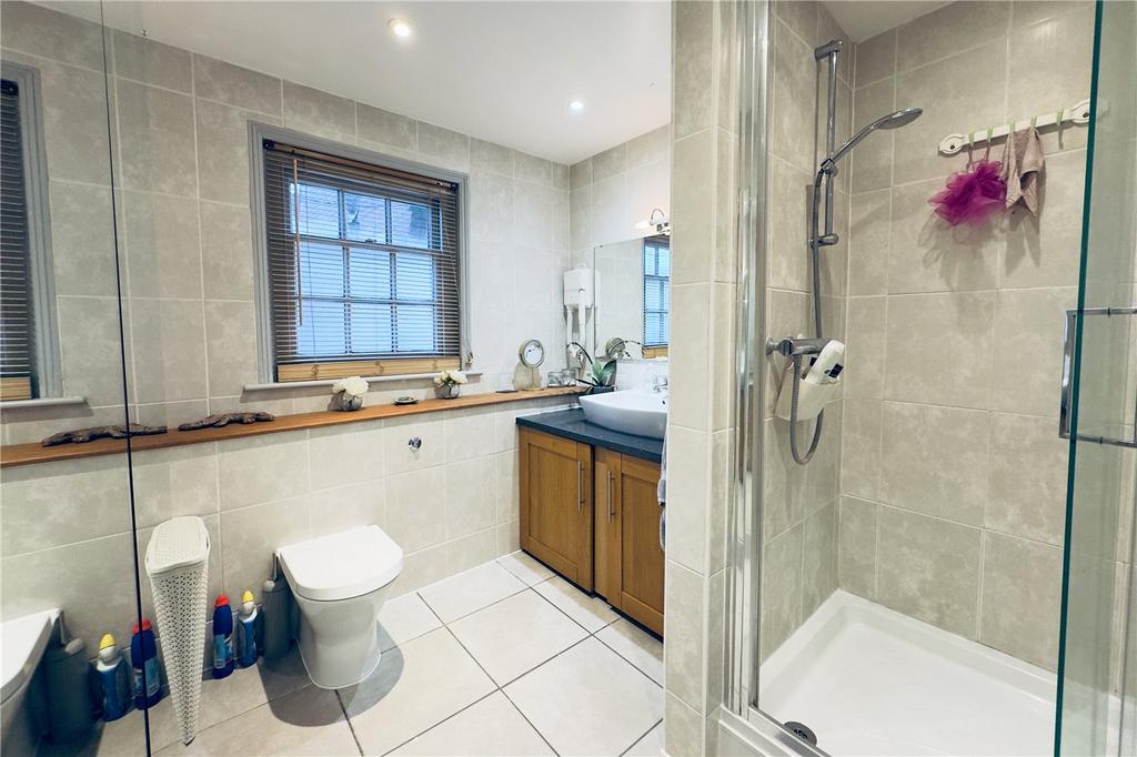 Shower Room 1
