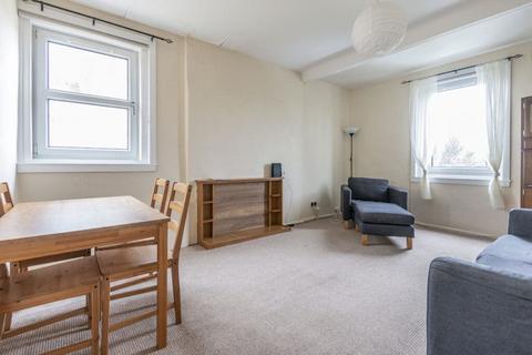 2 bedroom flat to rent, 1311L Whitson Terrace, Edinburgh, EH11 3AY