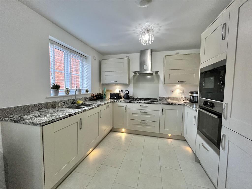 Breakfast Kitchen