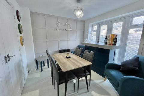 undefined, Hawthorn Drive, Glossop