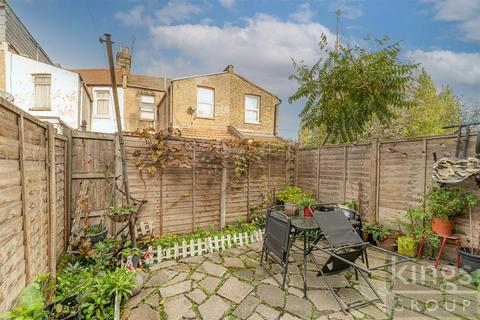 3 bedroom terraced house for sale, Rays Road, Edmonton, N18