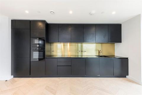 3 bedroom flat for sale, Tidemill Square, London SE10