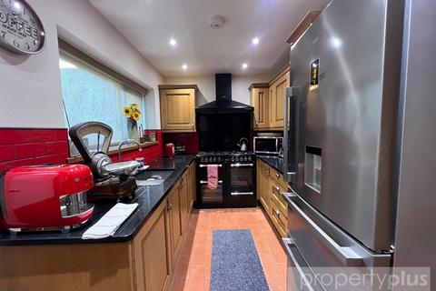 2 bedroom semi-detached house for sale, Tylacelyn Road, Tonypandy, Rhondda Cynon Taff, CF40
