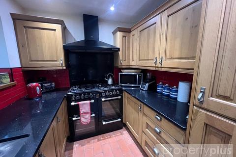2 bedroom semi-detached house for sale, Tylacelyn Road, Tonypandy, Rhondda Cynon Taff, CF40