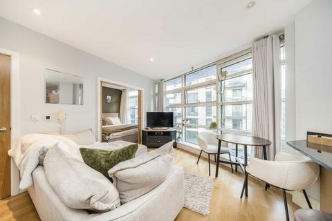 1 bedroom flat for sale, Juniper Drive, London SW18