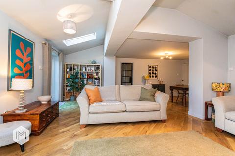 3 bedroom detached house for sale, Bourton Court, Manchester M29