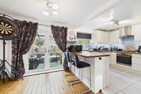 undefined, Wollaton Avenue, Gedling, Nottingham
