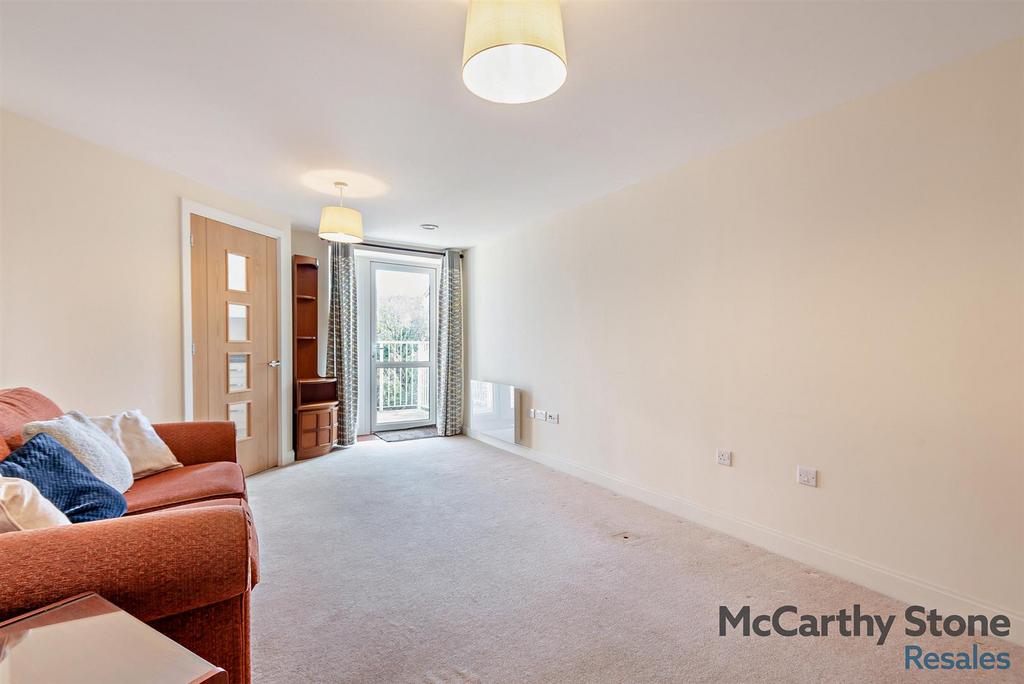 8671304-interior06-800.jpg