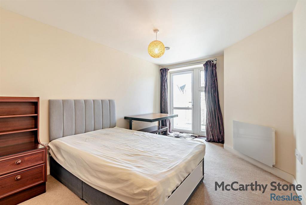 8671304-interior03-800.jpg
