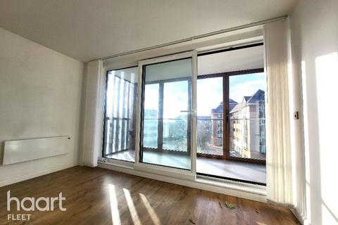 undefined, Farnborough Road, Farnborough