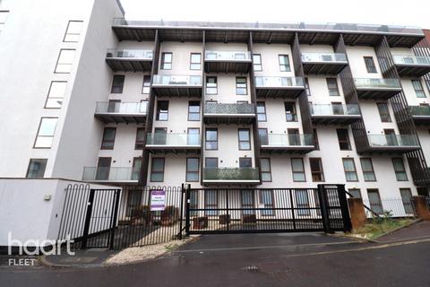 undefined, Farnborough Road, Farnborough