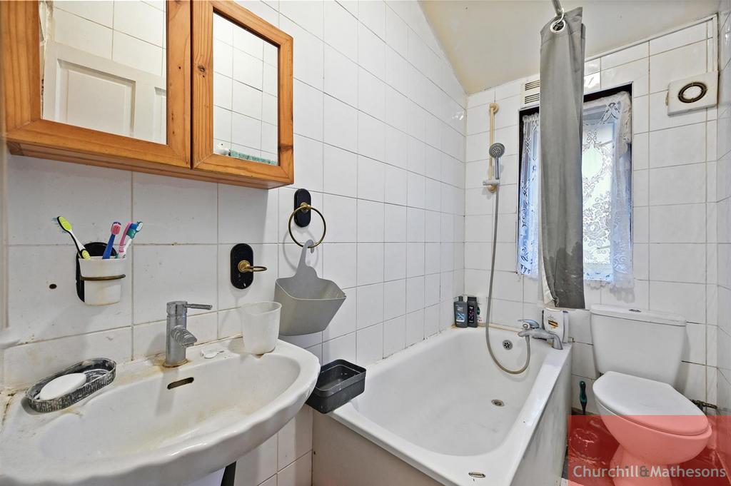 1st Floor Flat