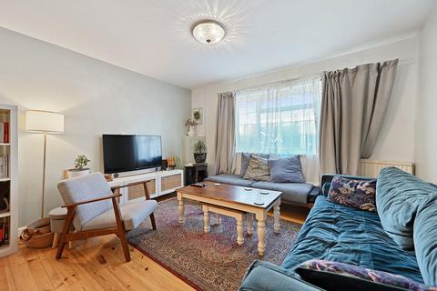 6 bedroom end of terrace house for sale, Taylors Green, London, W3