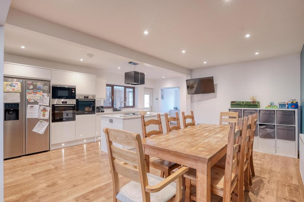 Lounge / Kitchen / Diner