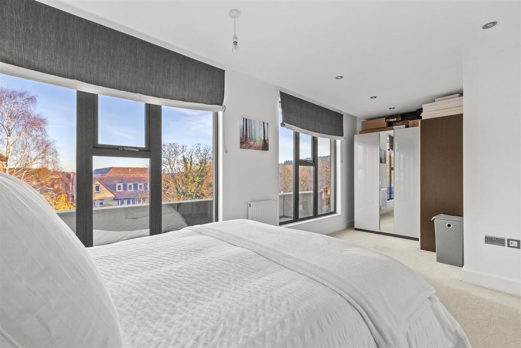 Principal bedroom