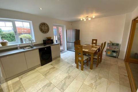 undefined, Cobham Road, Halesowen B63