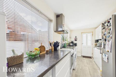 undefined, Loxley Road, Lowestoft